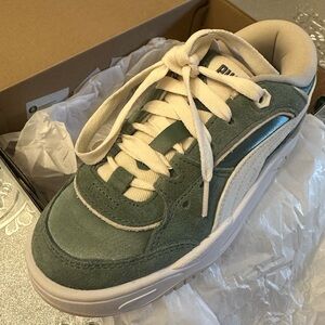 180 Corduroy Sneakers